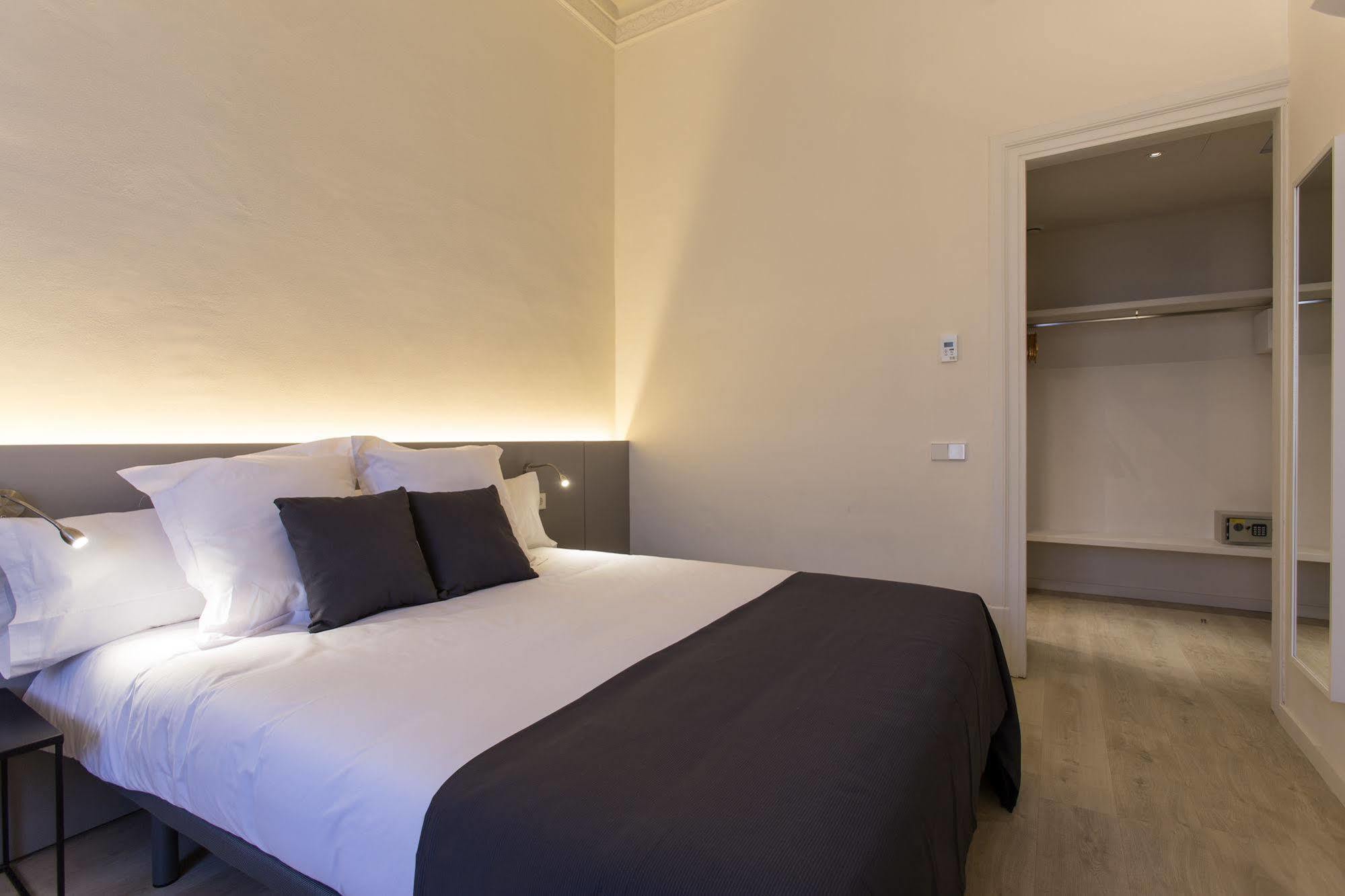 Izaila Plaza Catalunya Hotell Barcelona Eksteriør bilde